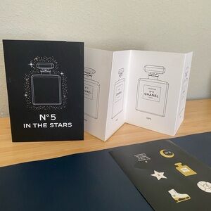 Rare Chanel collectors item, Chanel N5 in the stars postcards and stickers